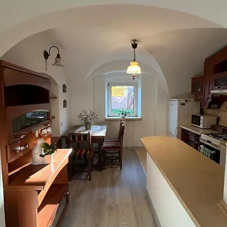 Nad Potokiem Lägenhet Mieroszow